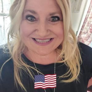 Meet your Posher, Sherry